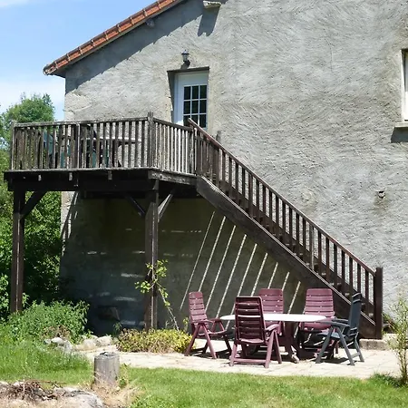 住宿加早餐酒店 La D'hotes Du Moulin Gitenay 克莱蒙费朗